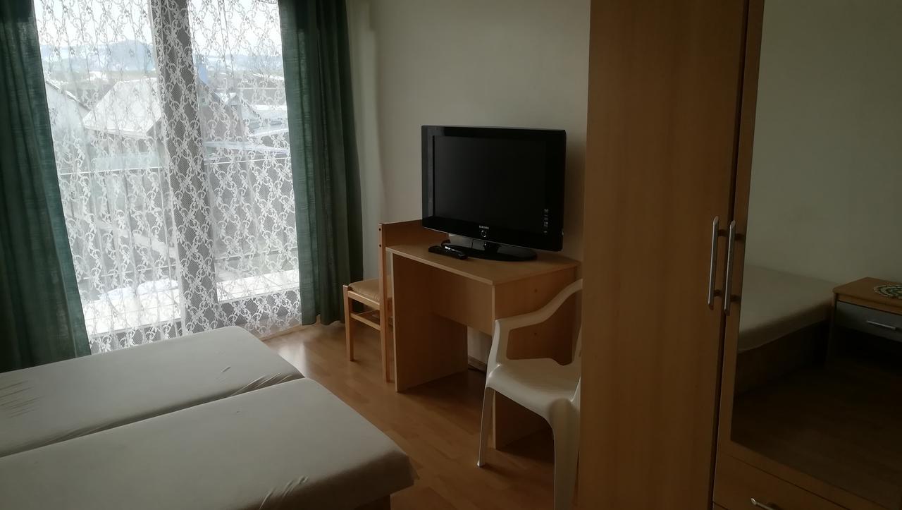 Privat Luptak Hotel Strba Exterior photo